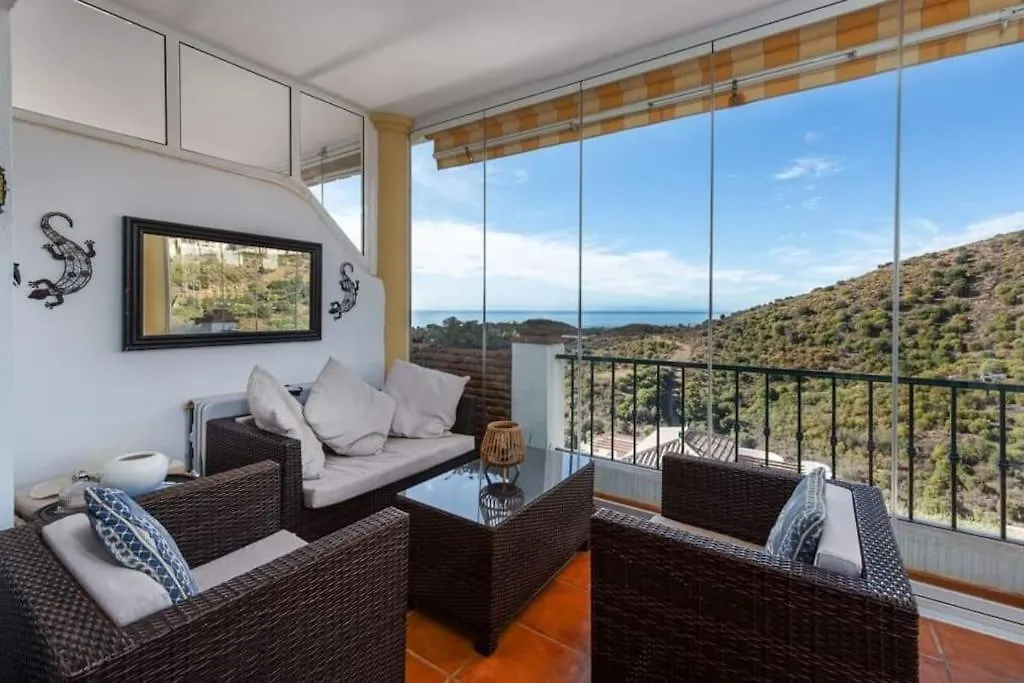 Ferienwohnung Atico Con Jacuzzi Vista Mar Y Montana Mijas 0*,  Spanien